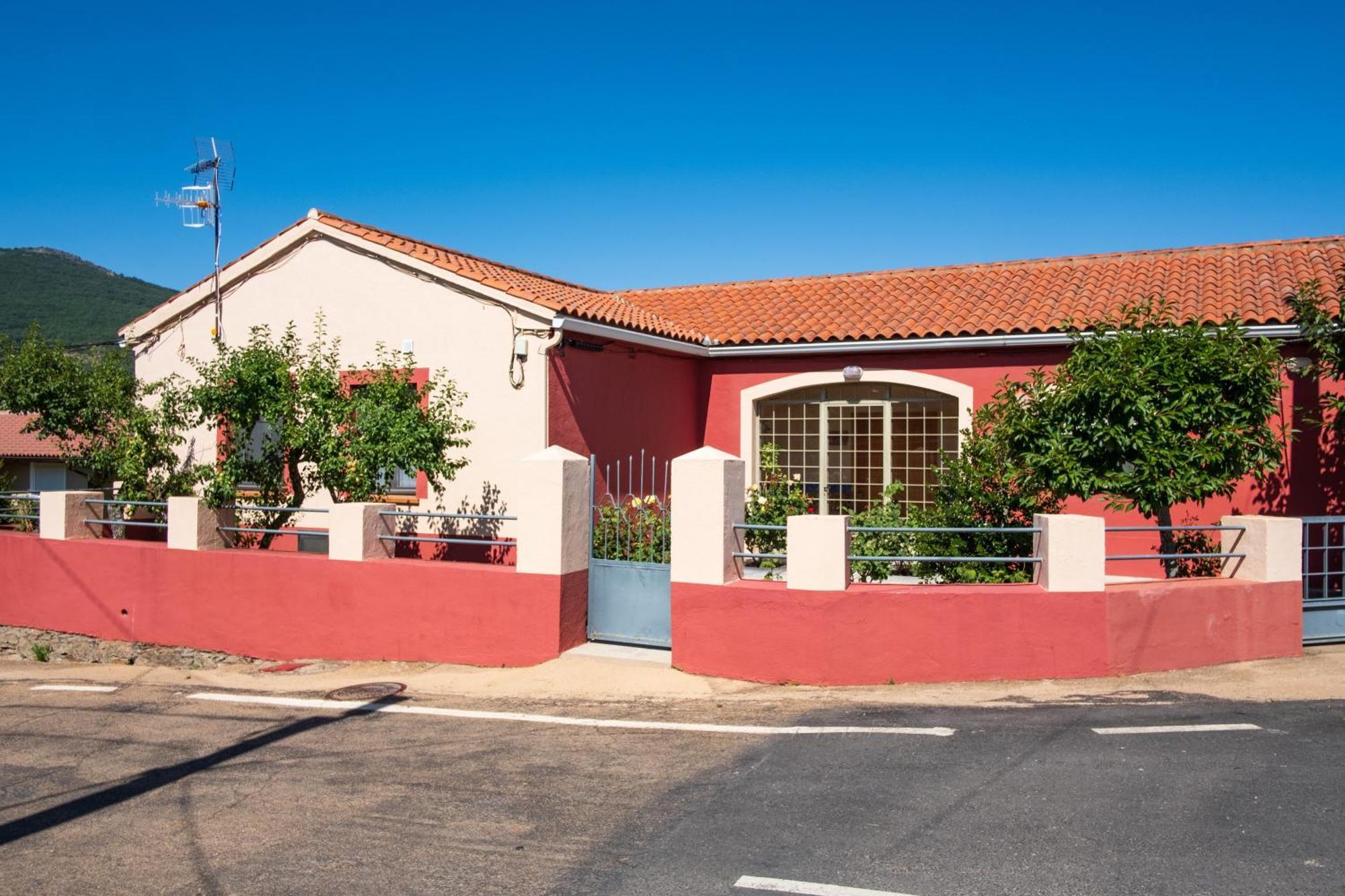 Casa Rural Rinconada Ла-Ринконада-де-ла-Сьерра Экстерьер фото
